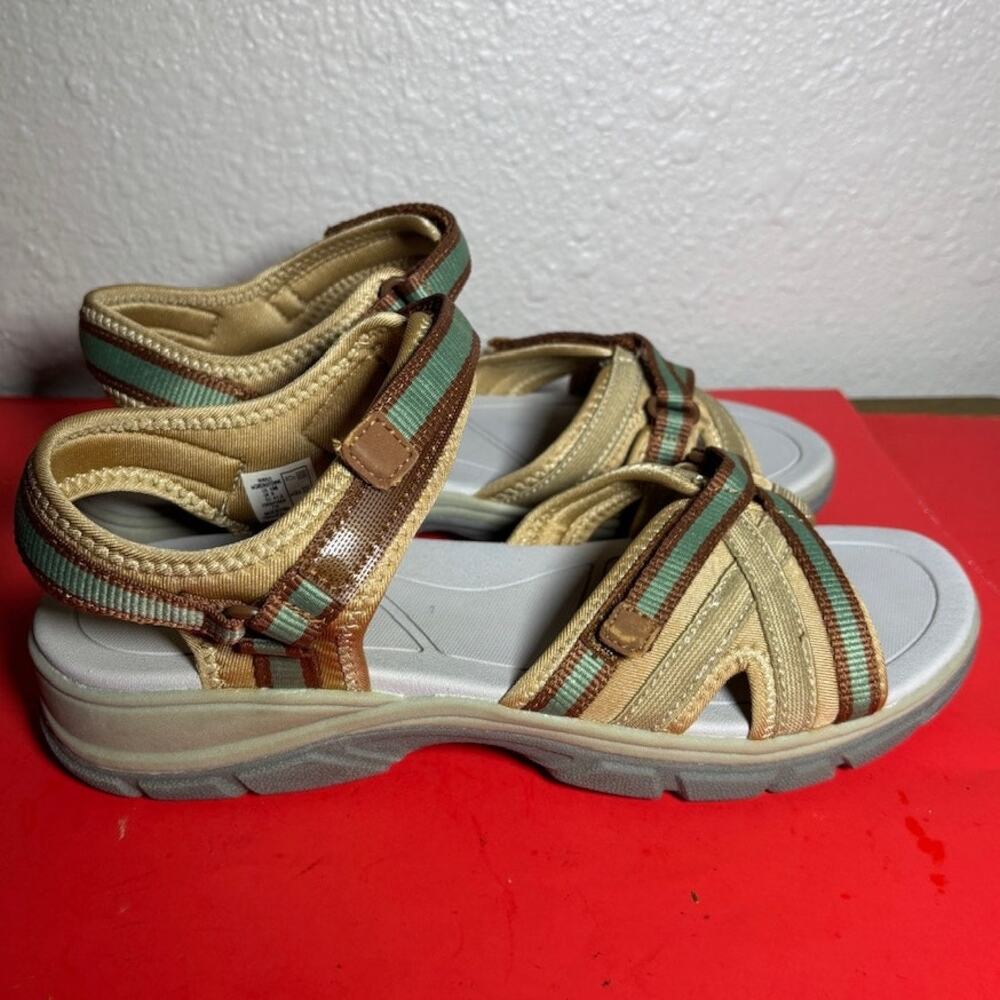 Land’s End Woman’s Tan All Weather Strappy Sport Sandals Size 10B